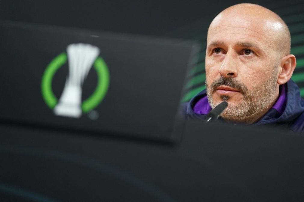 Técnico da Fiorentina espera um