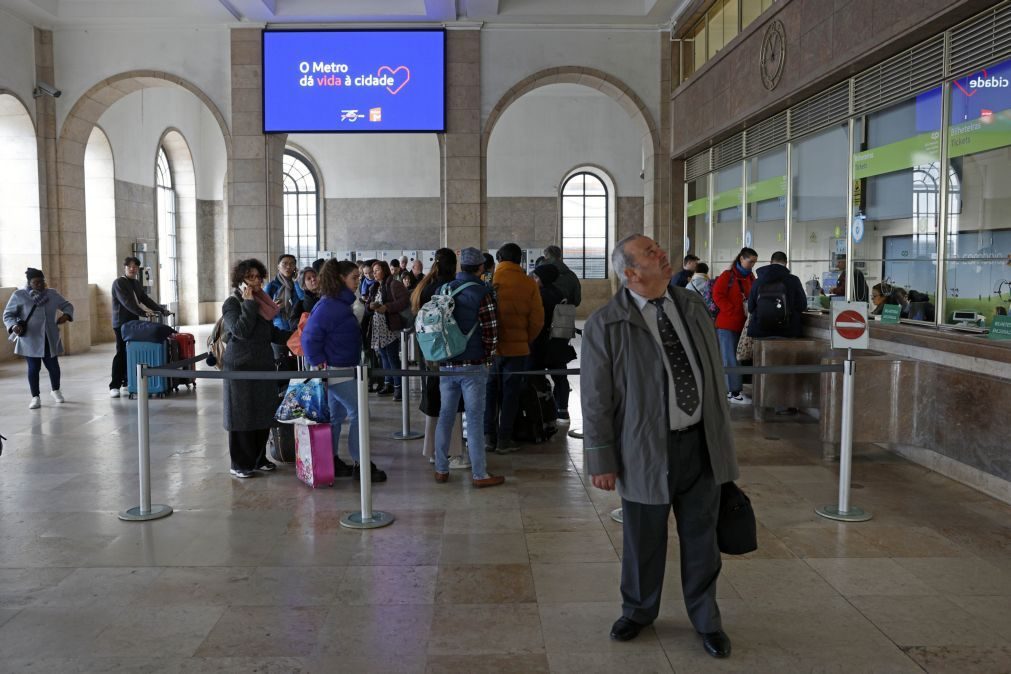 Despesa com bilhetes de transportes usa no e-fatura o 'botão' dos passes mensais