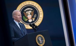 Biden promete 'abater' qualquer objeto aéreo que ameace a segurança dos EUA