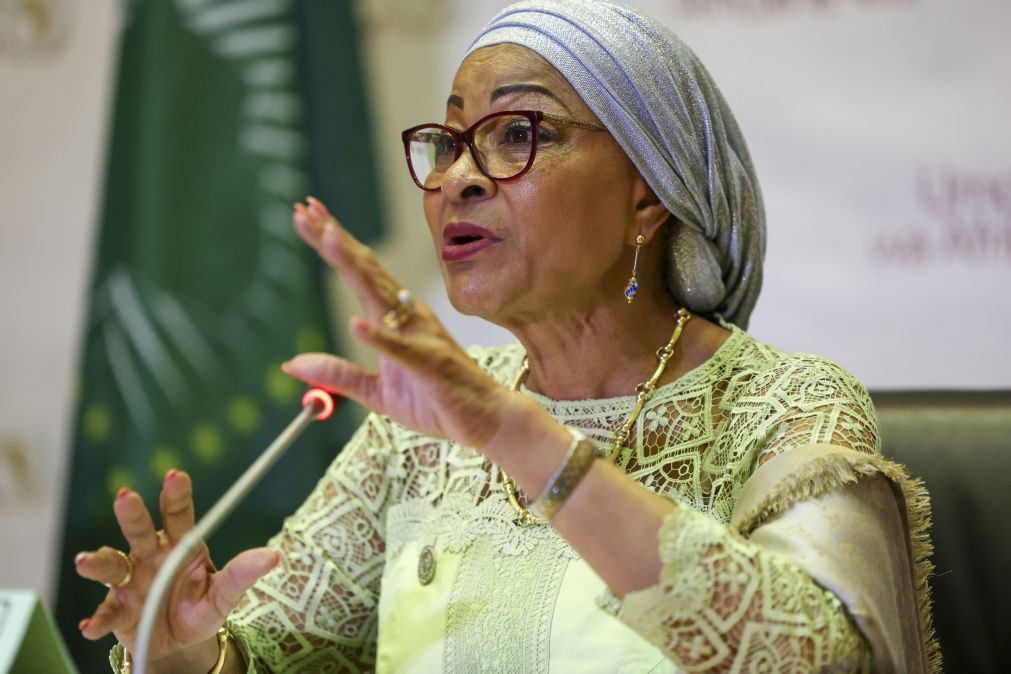 Comissária angolana da União Africana avisa que guerra no continente impede combate à fome