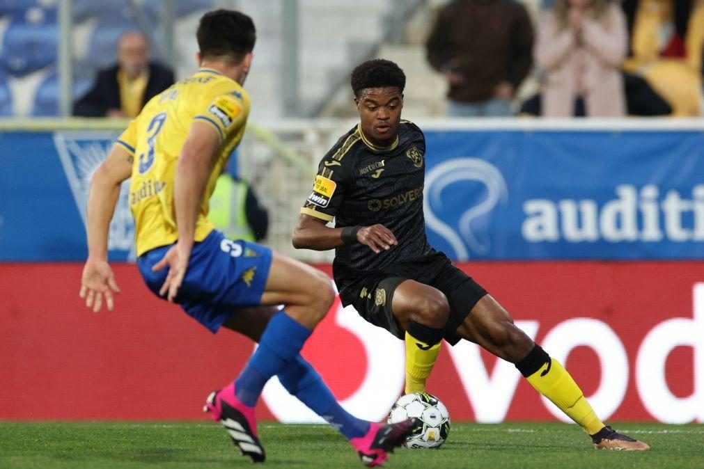 Paços de Ferreira vence Estoril e reacende esperança de manutenção