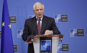 Ucrânia: UE lamenta decisão russa de suspender tratado de armamento nuclear