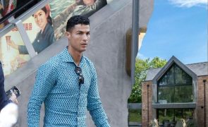 Cristiano Ronaldo coloca mansão luxuosa de Manchester à venda