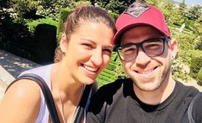 Ângela Ferreira anuncia gravidez do marido que morreu em 2019 e recebe onda de amor