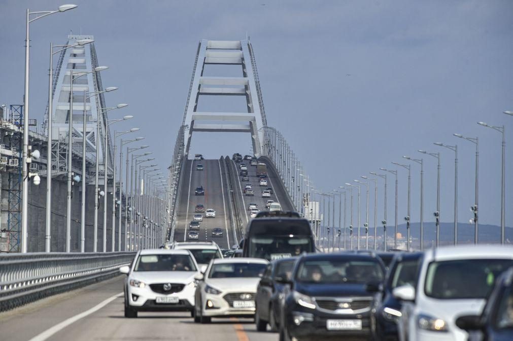 Rússia confirma reabertura total da ponte da Crimeia após explosão de outubro