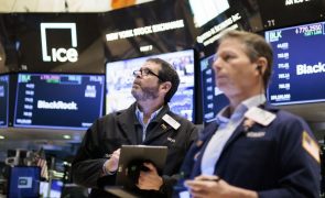 Wall Street segue em terreno positivo no início da sessão