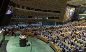 141 países da ONU exigem retirada de tropas russas da Ucrânia e 