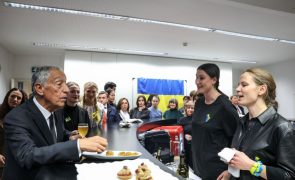 Presidente da República jantou com refugiados estudantes de cozinha em Lisboa