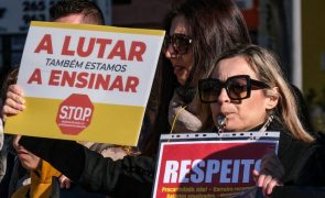 Profissionais da educação voltam hoje a manifestar-se em Lisboa