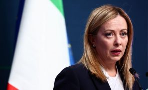 Meloni e Piantedosi culpam vítimas por naufrágio