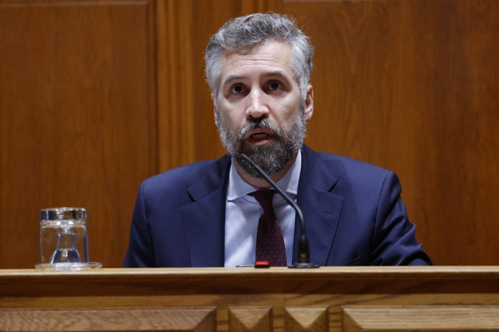 TAP: PCP quer ouvir Pedro Nuno Santos e CEO e volta a propor alargamento de inquérito