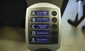 Trabalhadores dos impostos em greve parcial a partir de 4.ª feira contra desvalorização profissional