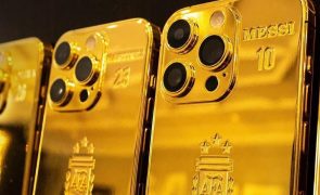 Messi gasta mais de 200 mil euros para oferecer presentes de ouro a colegas de equipa