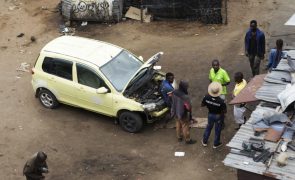 Acidente de viação mata nove pessoas e fere outras 15 no centro de Moçambique