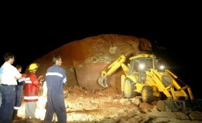 Tribunal condena Estado a pagar indemnização por mortes devido a queda de arriba em Peniche