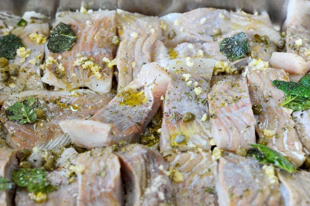 Mais de 36% das ementas escolares incluíam peixe com elevado teor de contaminante