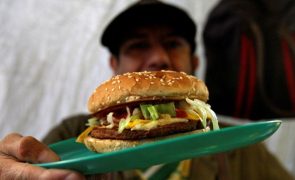 Número de mortes por má alimentação pode ultrapassar as provocadas pelo tabaco em 2030