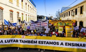 BE questiona Comissão Europeia sobre serviços mínimos nas greves dos professores