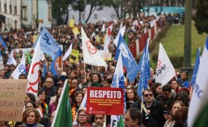 Manifestações em Lisboa e no Porto juntam 80 mil docentes