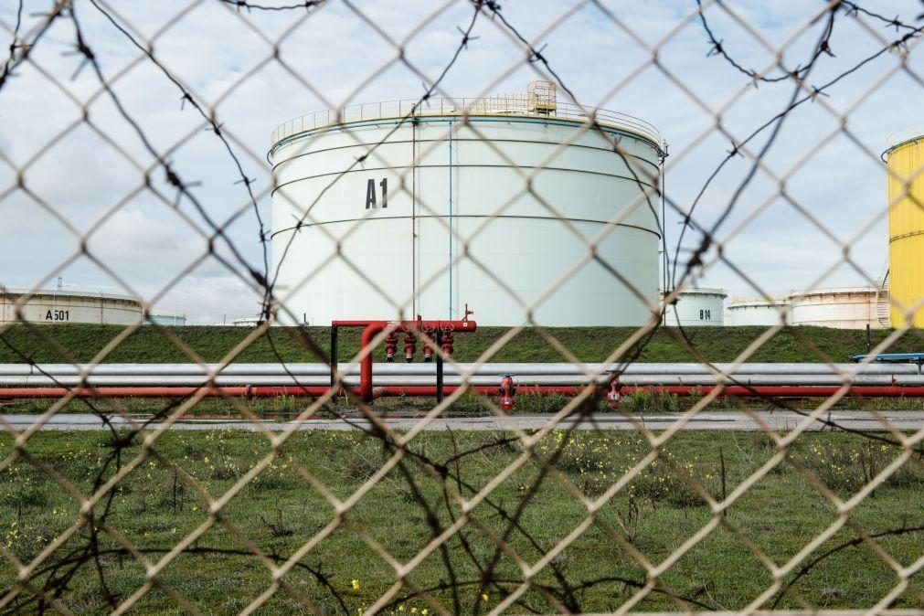 Greve em França contra reforma das pensões está a bloquear refinarias