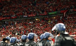 UEFA vai reembolsar adeptos do Liverpool que estiveram na final da Liga dos Campeões de 2022