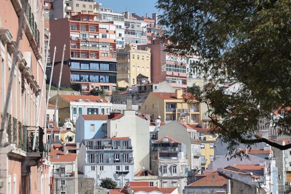 Habitação: PSD apresenta dez diplomas com apoios ao arrendamento, compra e reduções fiscais