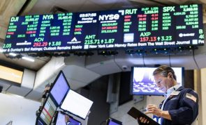 Wall Street estabiliza-se um dia depois da queda acentuada devido às declarações da Fed