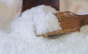Necessários grandes esforços para reduzir ingestão de sal e proteger vidas - OMS