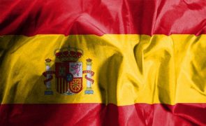 Três pessoas presas a 900 metros de profundidade numa mina espanhola