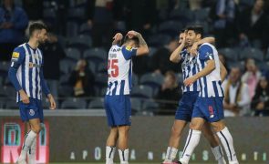 FC Porto recebe Estoril Praia para manter pressão sobre líder Benfica