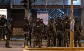 Pelo menos oito mortos em ataque a centro religioso em Hamburgo