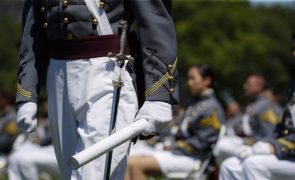 Denúncias de assédio sexual aumentam em academias militares
