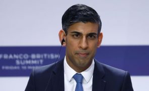 Sunak nos EUA para anunciar acordo com Biden e Albanese para compra de submarinos