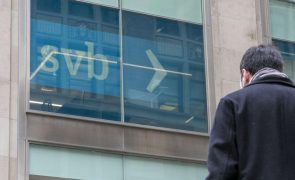 Presidente dos EUA promete responsabilizar dirigentes de bancos encerrados