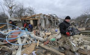 Guerra na Ucrânia já vitimou quase 22 mil pessoas, entre mortos e feridos