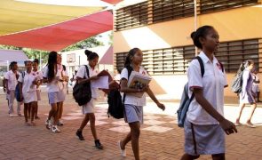 Portugal e Timor-Leste vão estudar alargamento da Escola Portuguesa de Díli