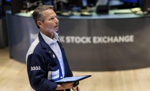 Wall Street sobe com bancos em recuperação e inflação a abrandar
