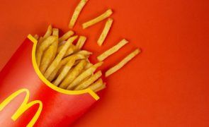 Saiba o que precisa de fazer para ter batatas grátis no McDonald's