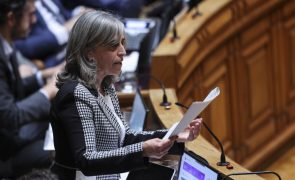PSD fala em fracasso do Governo na área da habitação, PS acusa sociais-democratas de falta de moderação
