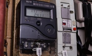 Fatura da luz desce em média 3% para clientes do mercado regulado a partir de abril
