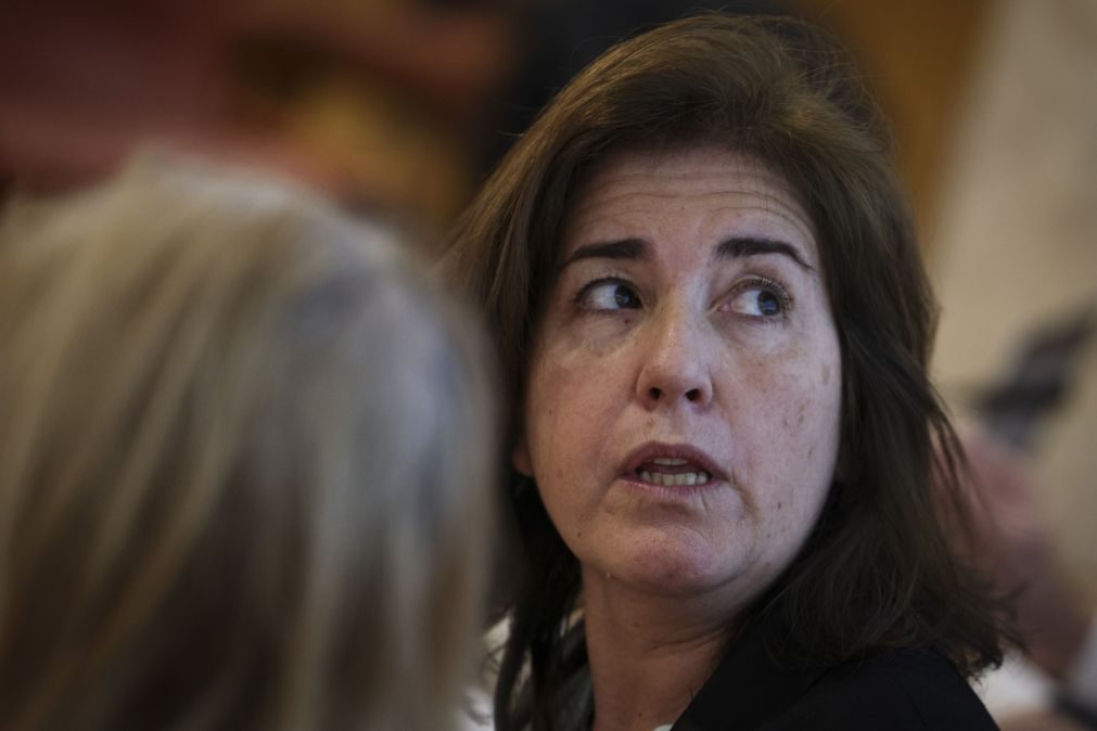 Ministra insiste que Segurança Social é
