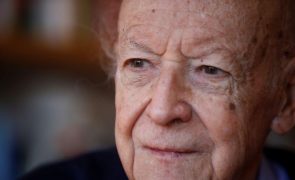 Escritor e diplomata chileno Jorge Edwards morre aos 91 anos