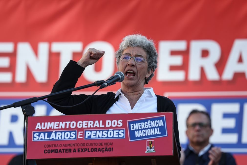 Camarinha garante que luta não vai parar até salários e pensões subirem