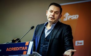 Líder do PSD diz que Governo nega realidade de o país estar na cauda da Europa