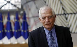 UE aprova acordo de dois mil ME para produzir e enviar munições de grande calibre para a Ucrânia