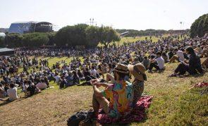 Primavera Sound assinala 10.ª edição em junho no Porto com mais dias e artistas