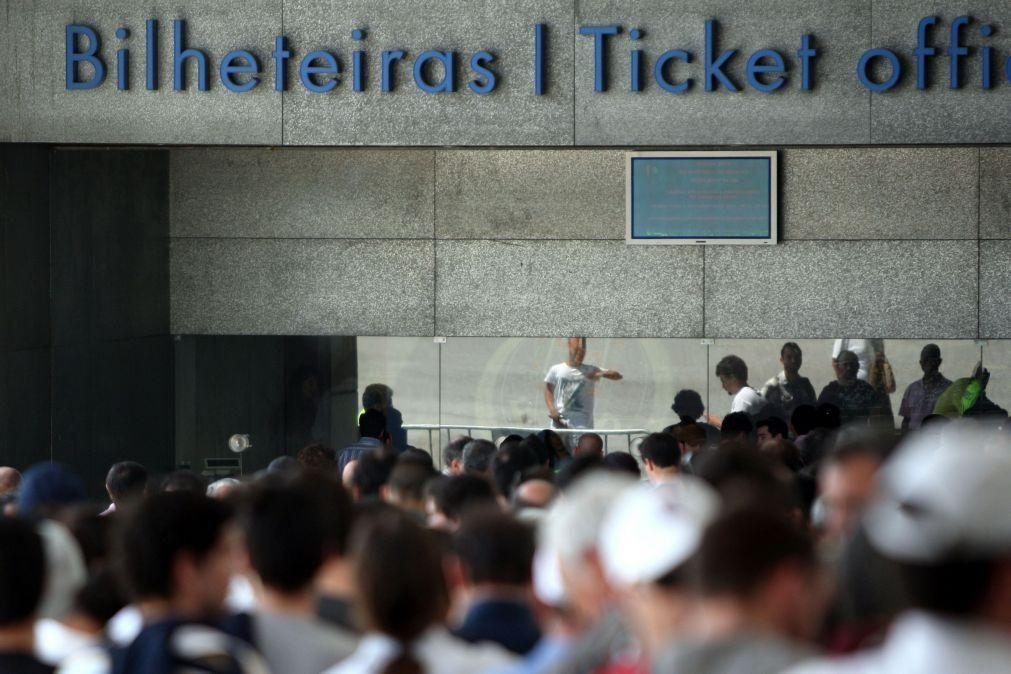 Liga quer bilhética centralizada e nominativa para melhorar segurança nos estádios