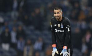 Diogo Costa reintegrado no FC Porto para debelar lesão muscular no ombro direito