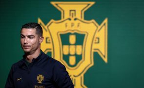 Ronaldo passa a ser recordista a solo de jogos e golos por seleções