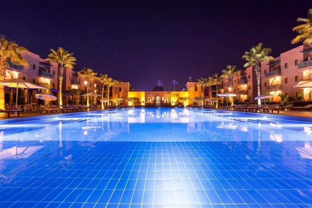 Morre após ficar preso em spa de hotel de 5 estrelas em Marrocos